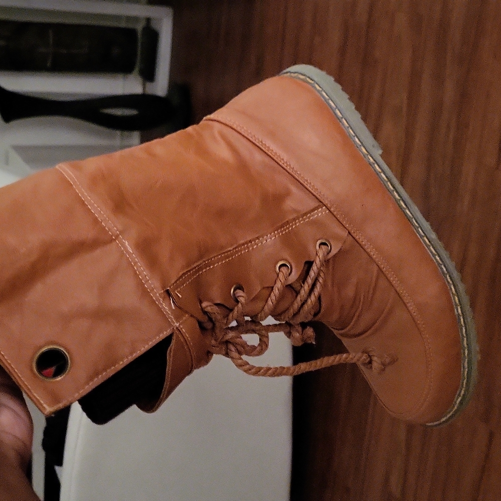 Cute tan and brown boots
